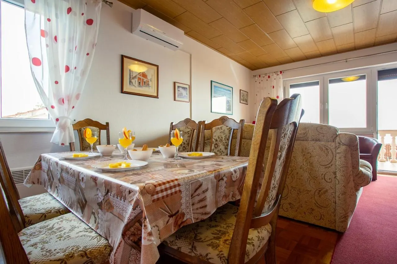 Villa Brucker Kožino Apartament